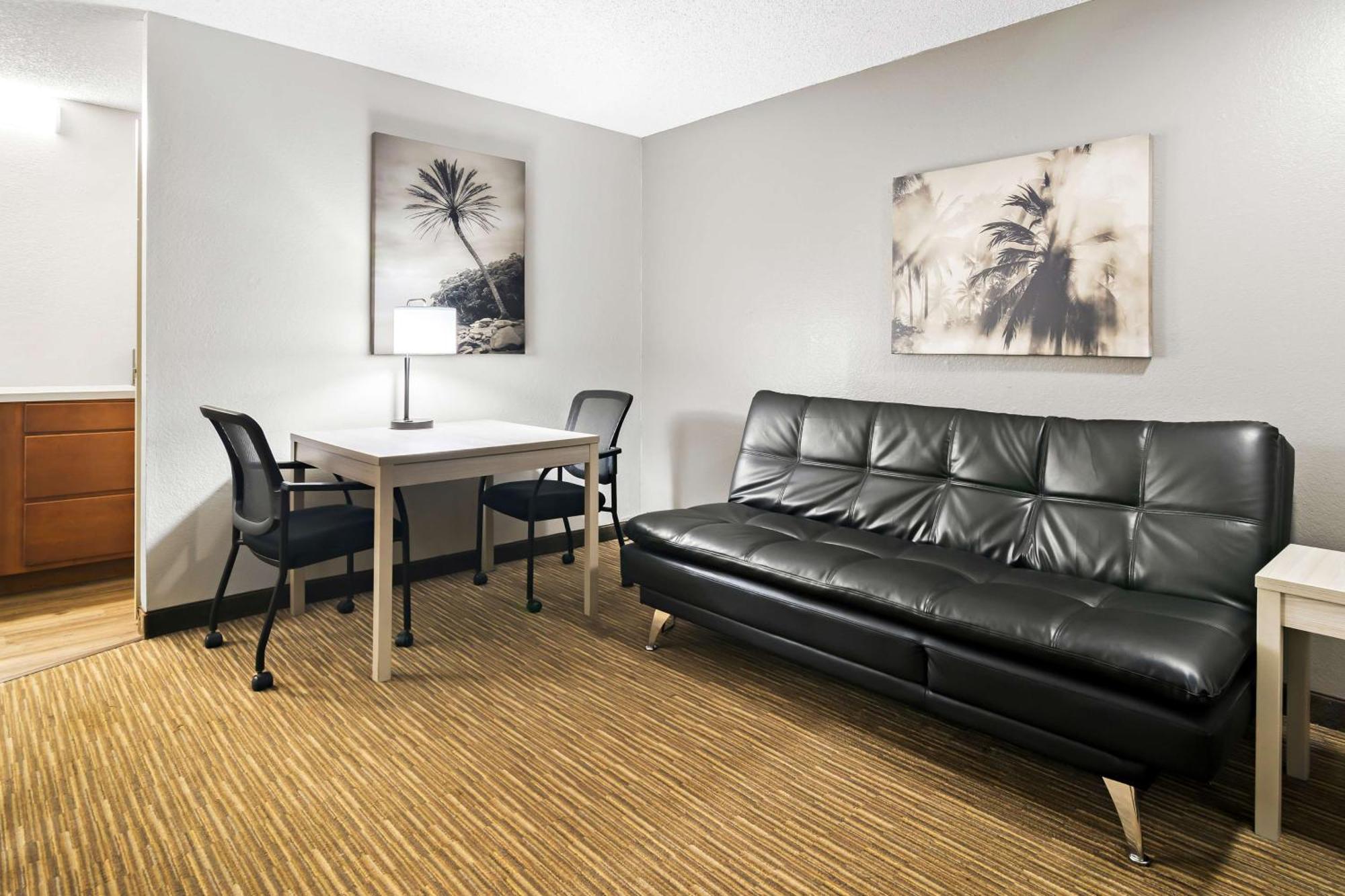 Hotel Western The Oasis At