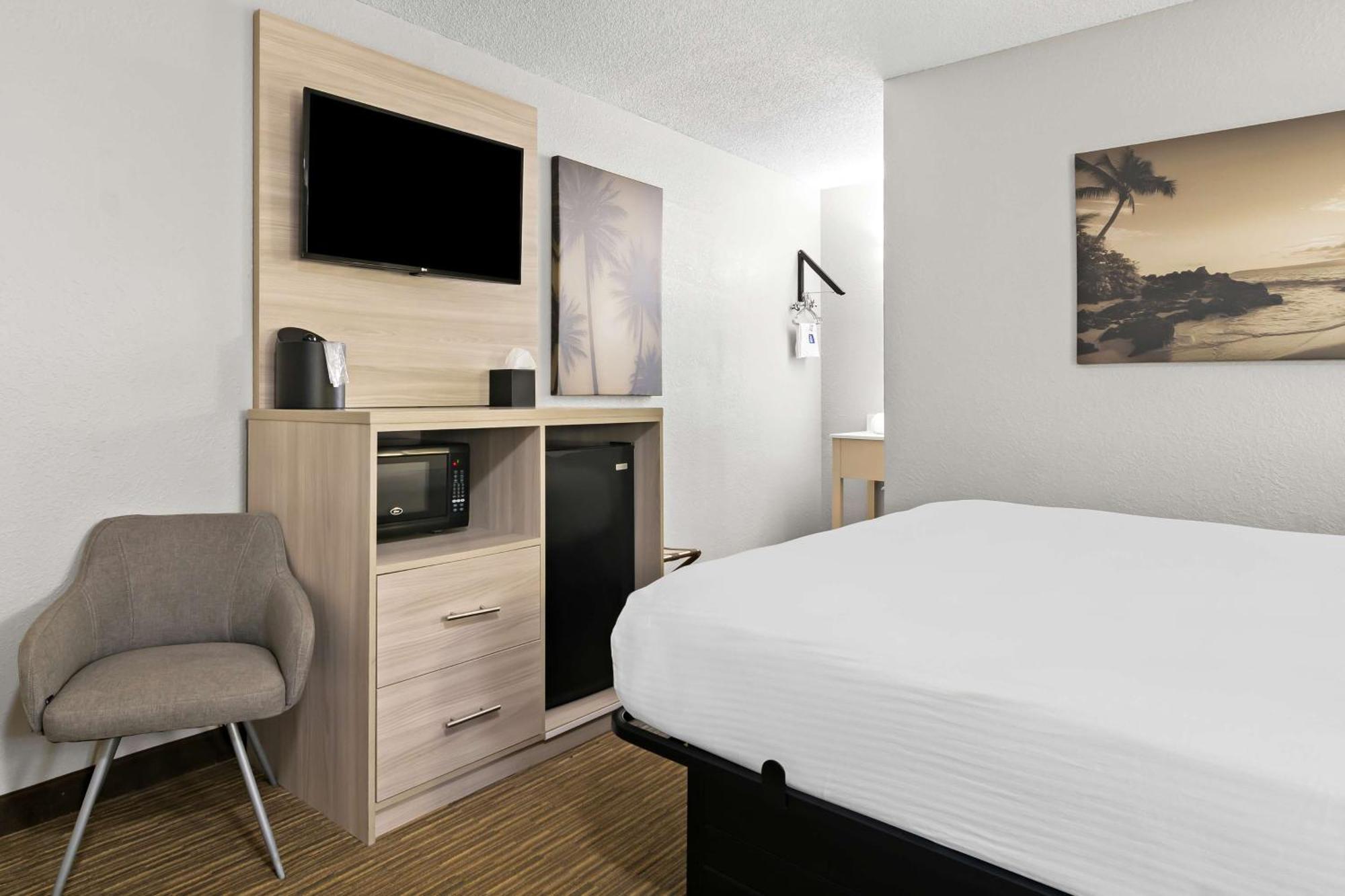Hotel Western The Oasis At 3*