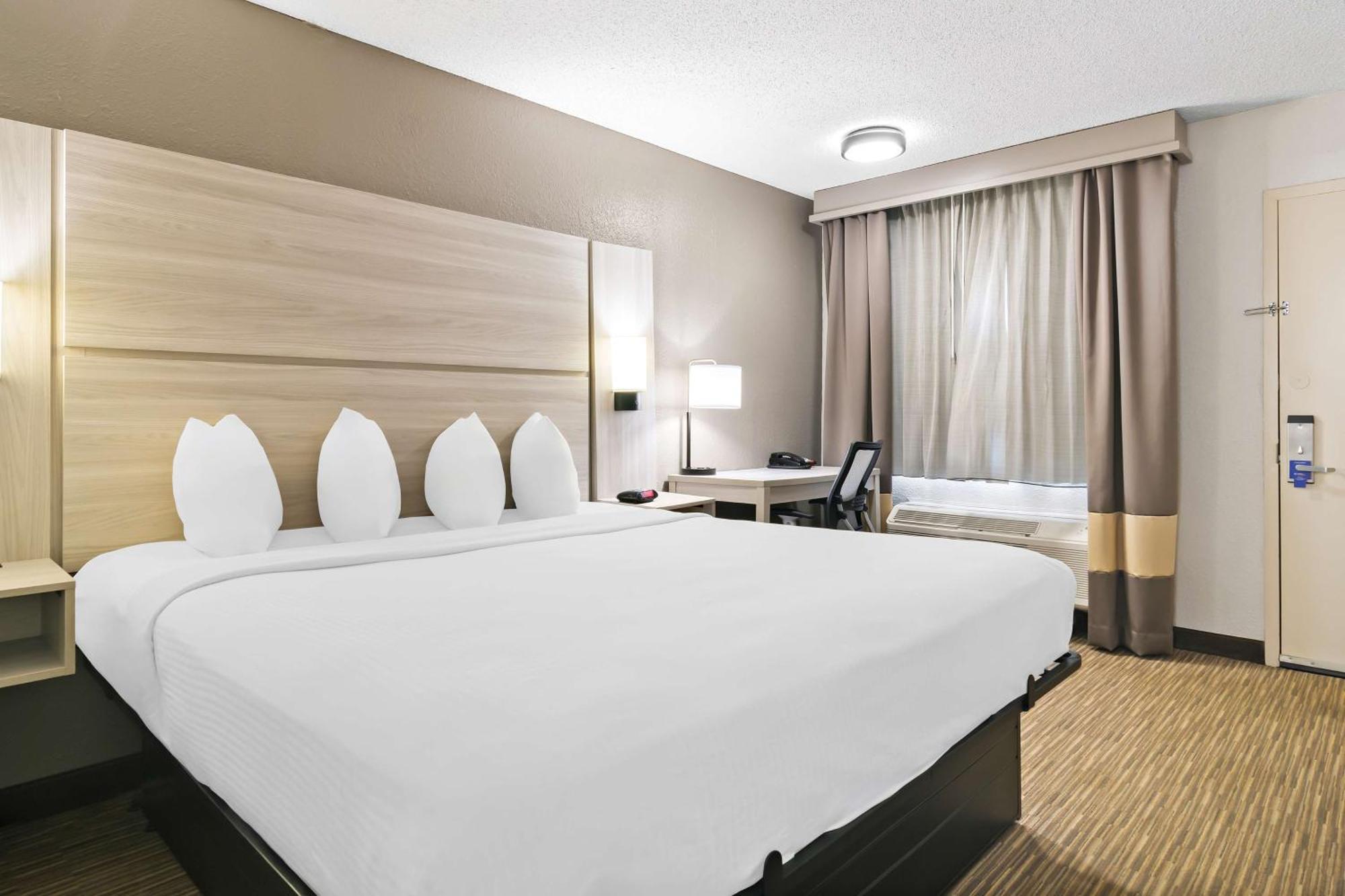Western The Oasis At 3*