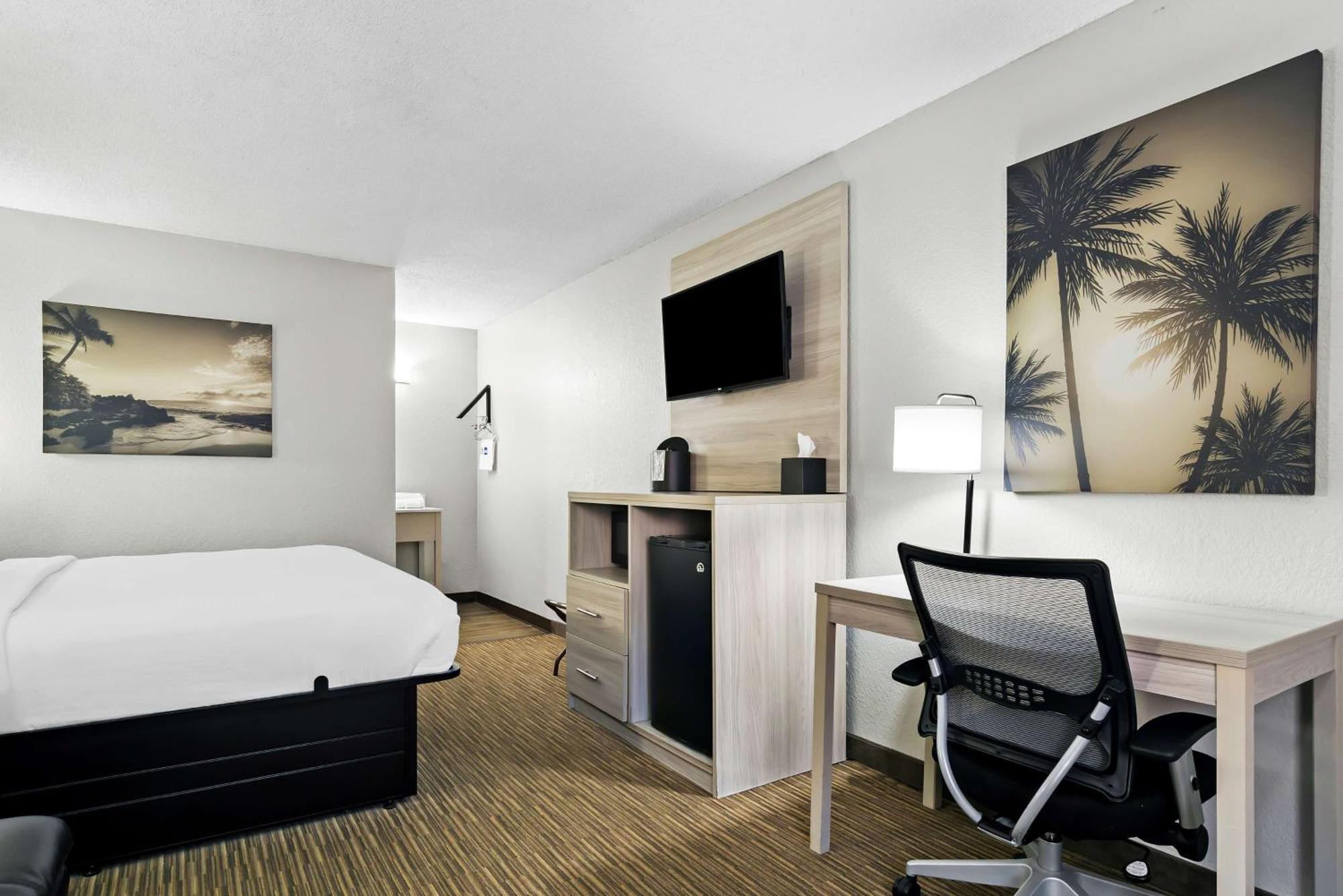 Western The Oasis At Hotel 3*