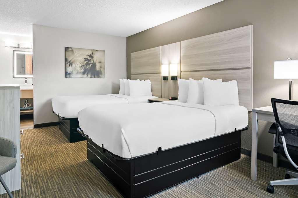 Western The Oasis At 3*