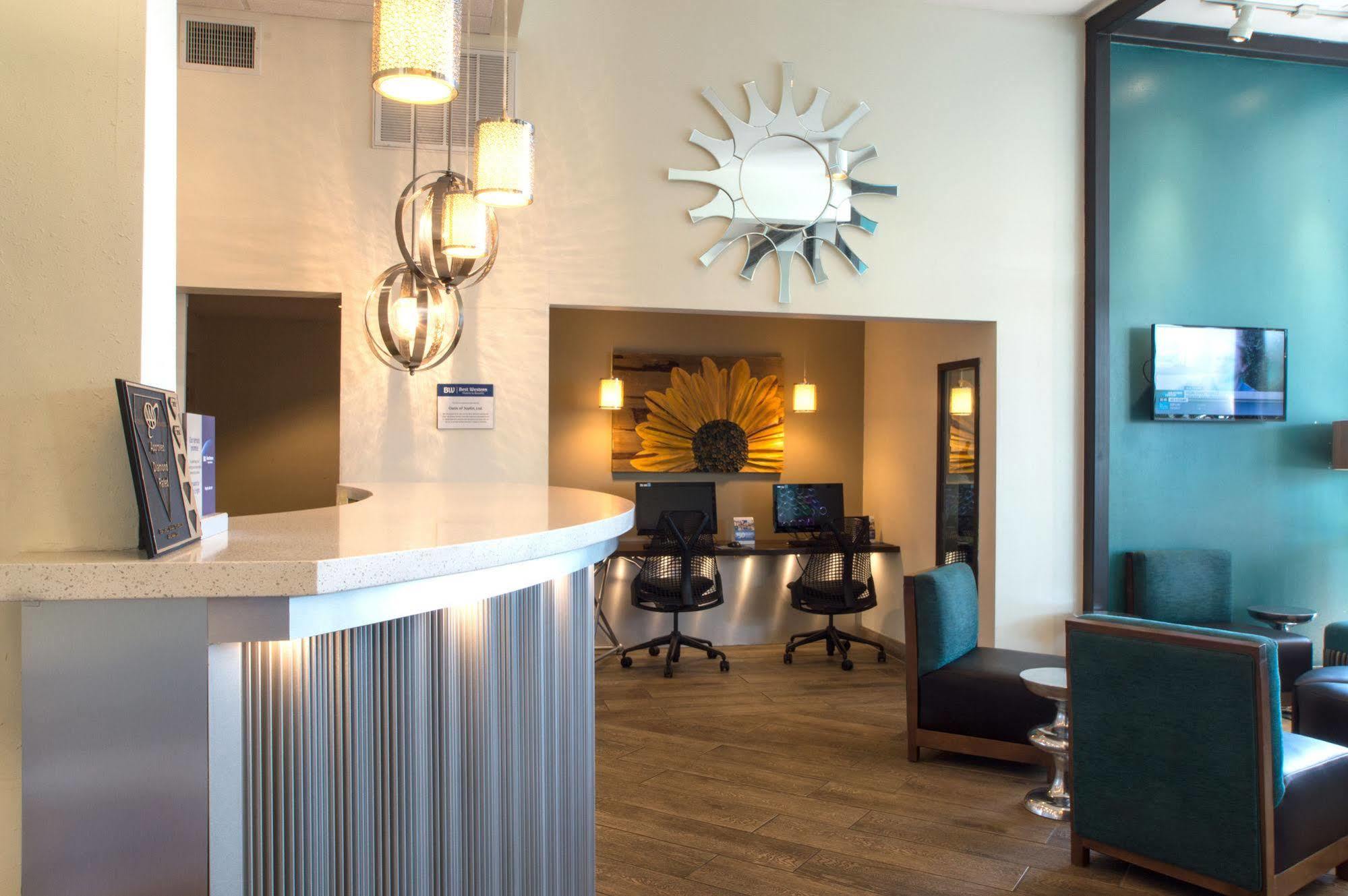 Western The Oasis At Hotel 3*